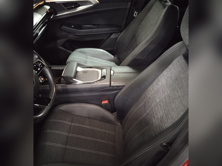 Renault Austral TECHNO TCe 140cv EDC mHEV foto 8